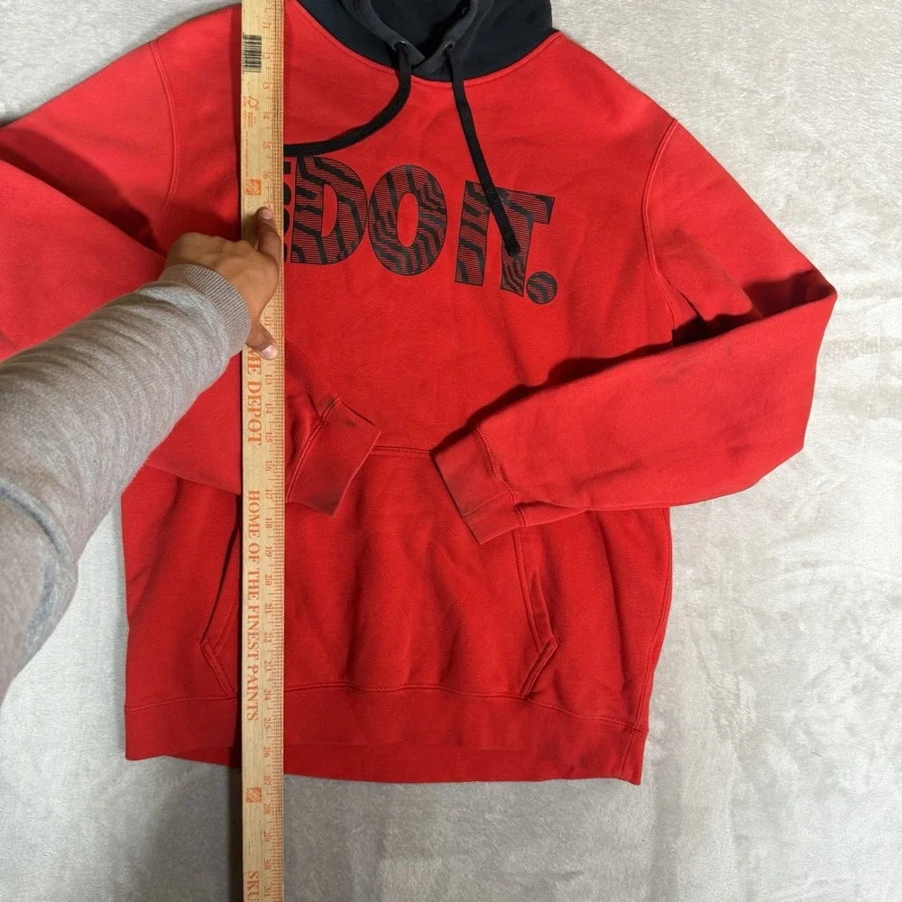 Nike Just Do It JDI Pullover Hoodie Red Black Fleece Men’s Medium M Graphic